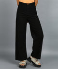 Women's Black Wide Leg Fit Washed Jeans