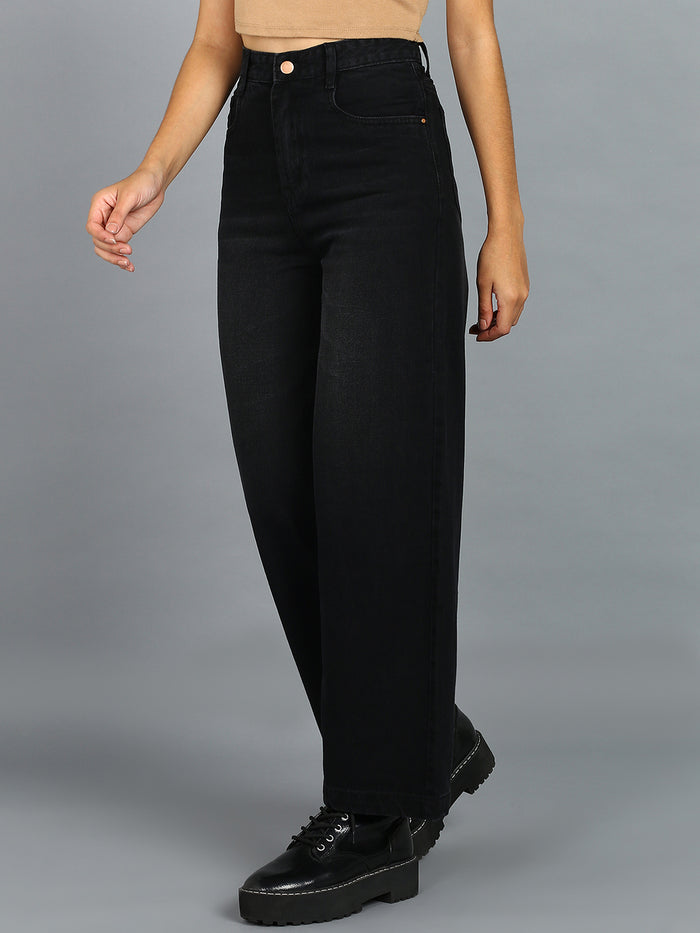 Women's Black Wide Leg Fit Washed Jeans