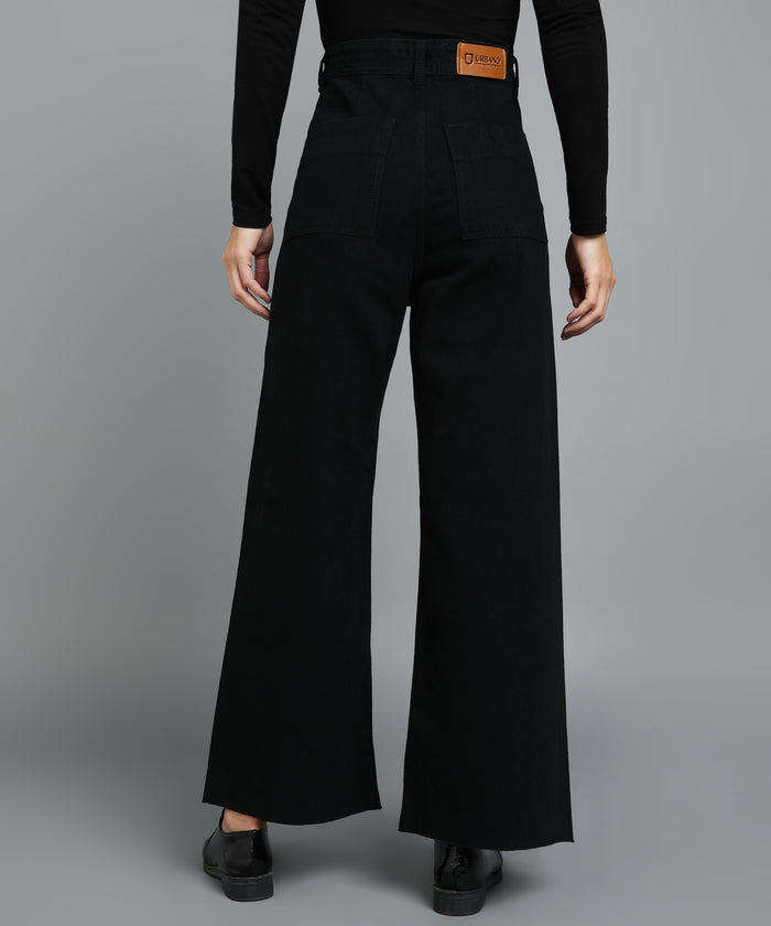 Women's Black Wide Leg Fit Washed Jeans