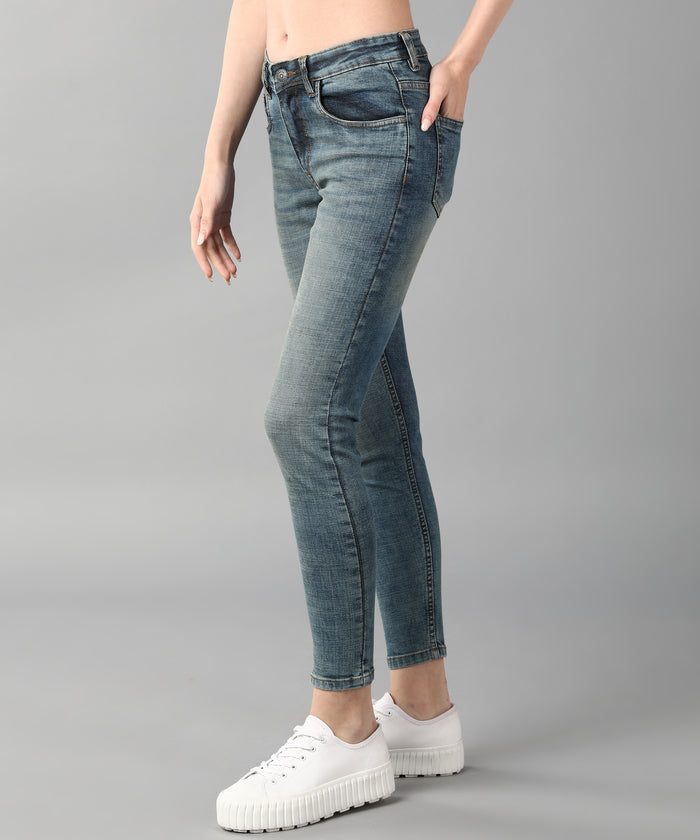 Women's Blue Skinny Fit Washed Jeans