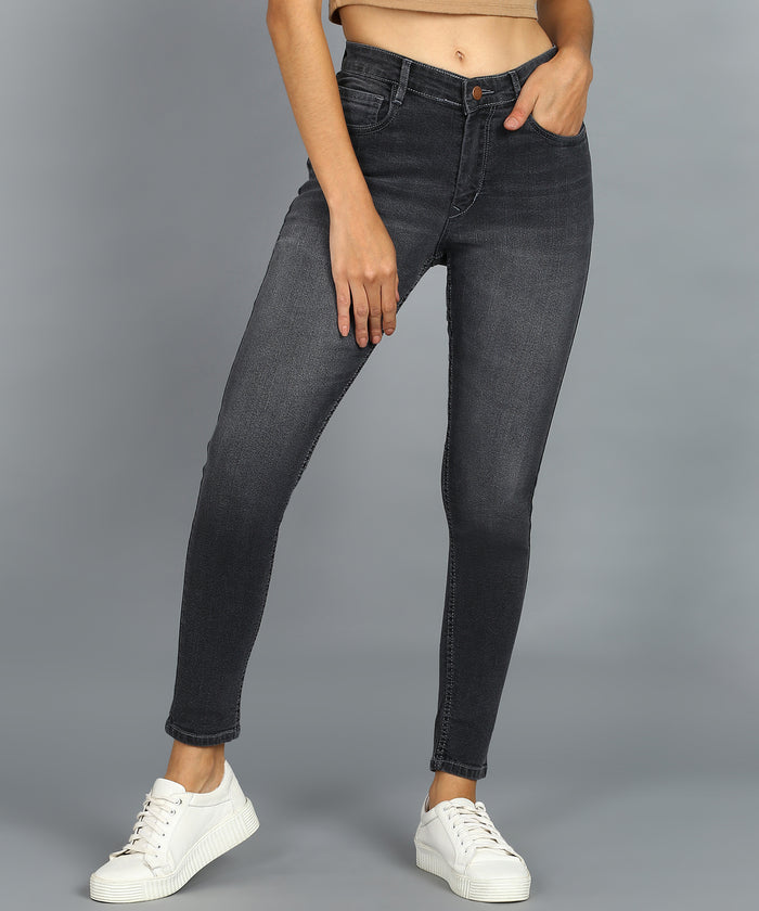 Women's Grey Skinny Fit Washed Jeans