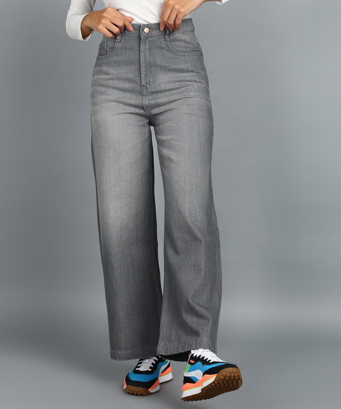 Women's Grey Wide Leg Fit Washed Jeans