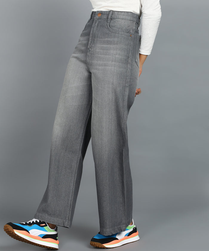 Women's Grey Wide Leg Fit Washed Jeans