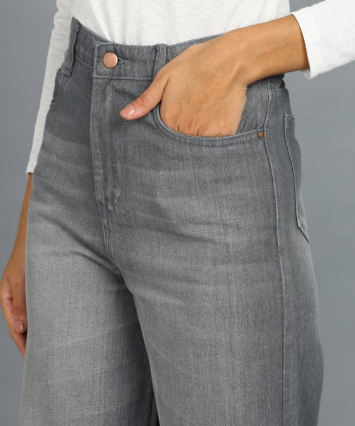Women's Grey Wide Leg Fit Washed Jeans