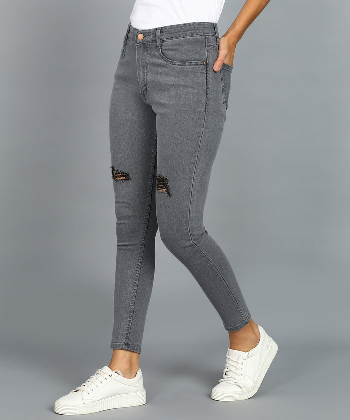 Women's Light Grey Skinny Fit Mild Distressed Washed Jeans