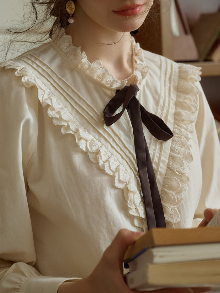 Yareli Vintage Lace Panel Contrasting Lace-up Ruffle Collar Blouse