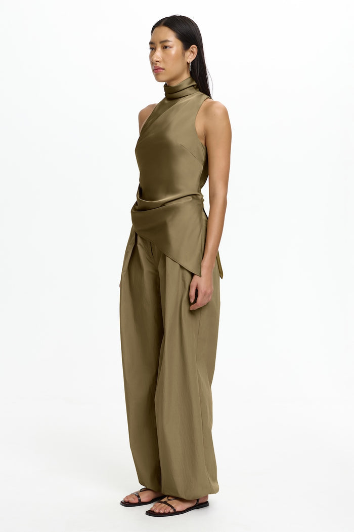 D2-SL260798T_ZITA_TOP-OLIVE-2